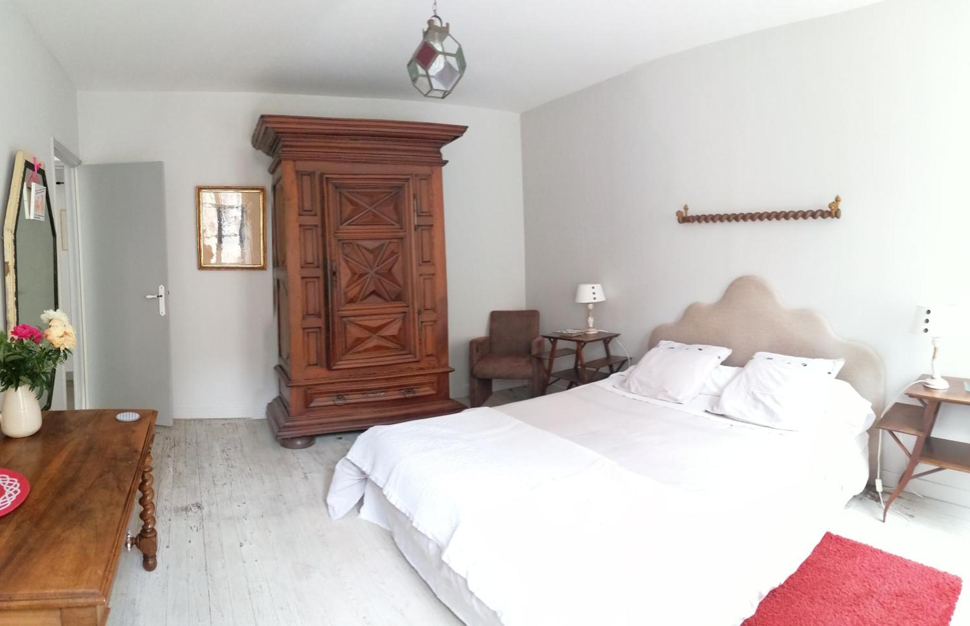 Le Tabellion Bed & Breakfast Нойер-сюр-Соран Екстериор снимка